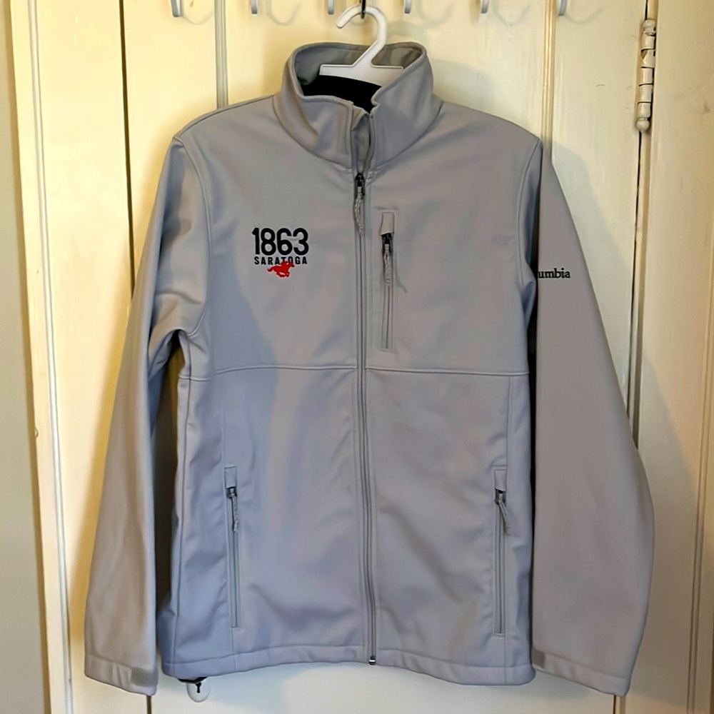 Columbia Ascender Full Zip Jacket. Size S. never worn.
